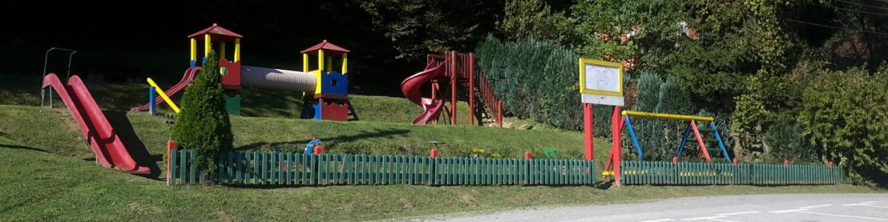 Hotel & Restaurant Se-Mi Veliko Trgovisce Екстер'єр фото